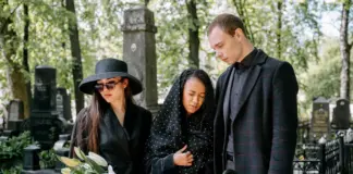 Crafting Compassionate Condolences for Social Media: A Step-by-Step Guide Crafting Compassionate Condolences for Social Media: A Step-by-Step Guide marketing