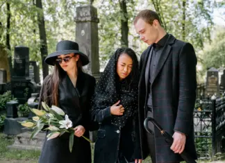 Crafting Compassionate Condolences for Social Media: A Step-by-Step Guide Crafting Compassionate Condolences for Social Media: A Step-by-Step Guide marketing