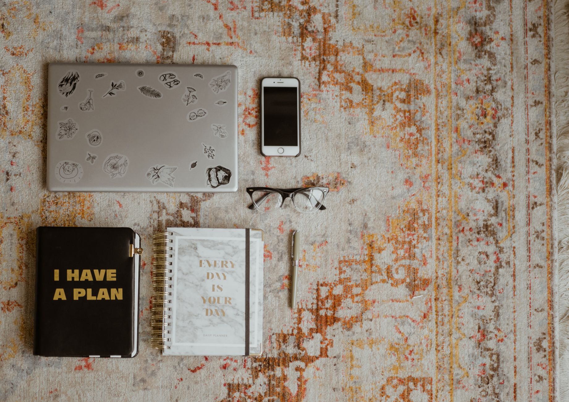 Elevate Your Daily Grind: 5 Unconventional Marketing Tips for Busy Entrepreneurs