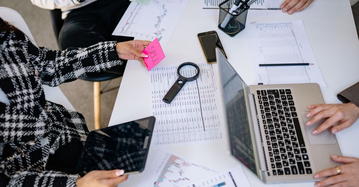 How Real-Time News Trends Are Shaping Modern Marketing Strategies