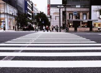 The Intersection of Fashion and Digital Marketing: A Comprehensive Guide The Intersection of Fashion and Digital